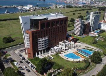 Sheraton Mar del Plata: Where the City Meets the Atlanti
